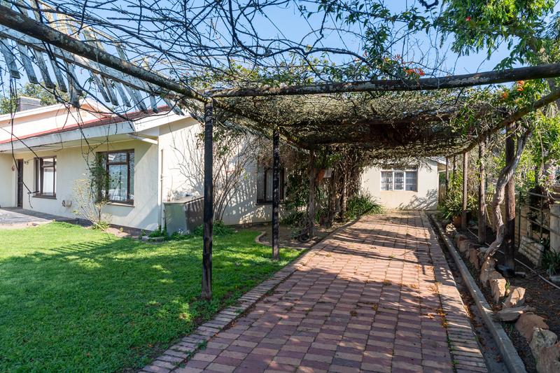 4 Bedroom Property for Sale in Riviersonderend Western Cape